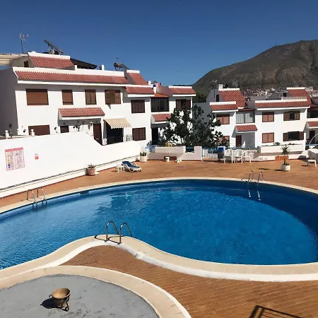 Casa La Colina 아파트 아로나